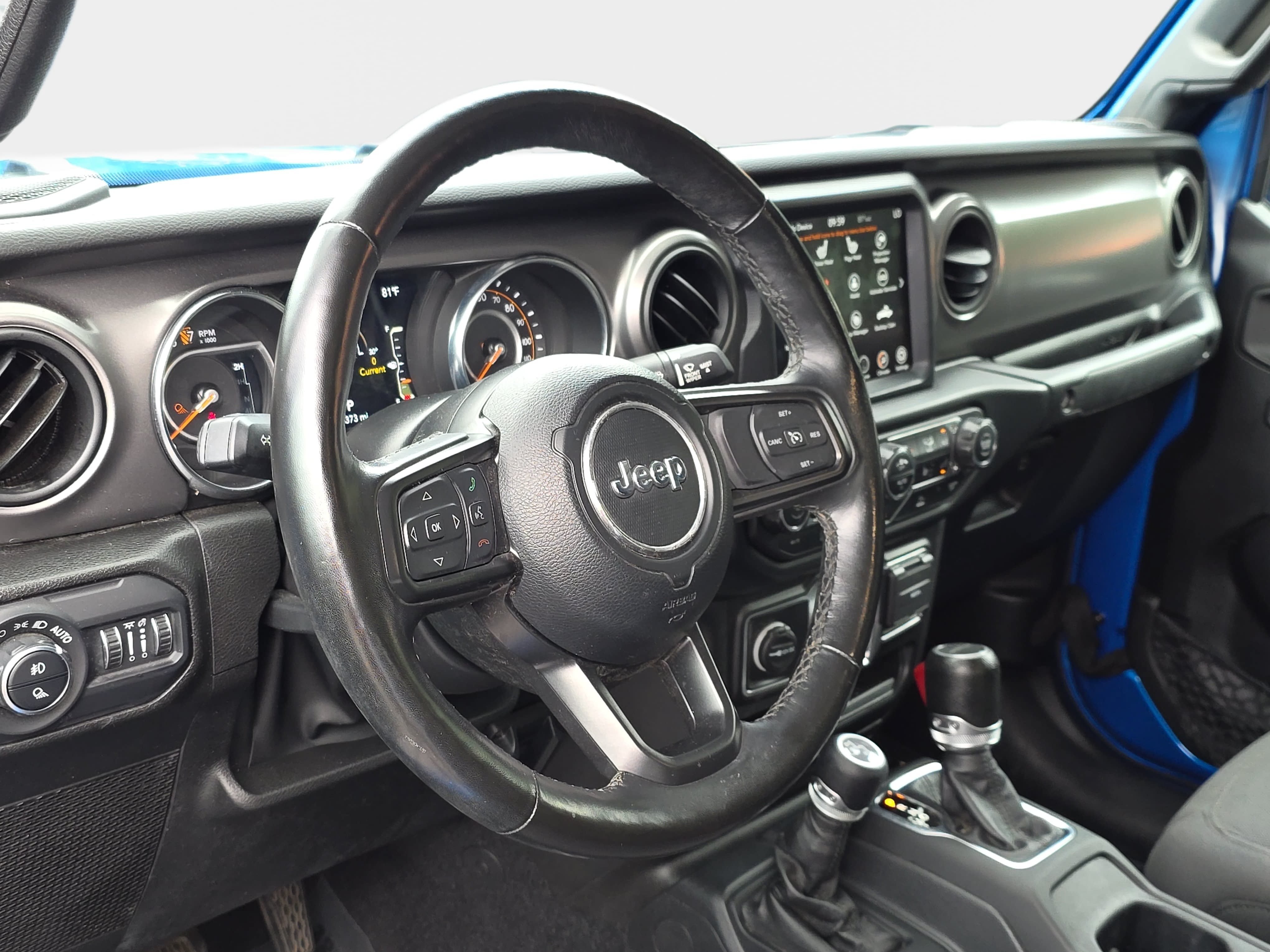 Used 2022 Jeep Gladiator Overland AWD/4WD image 11