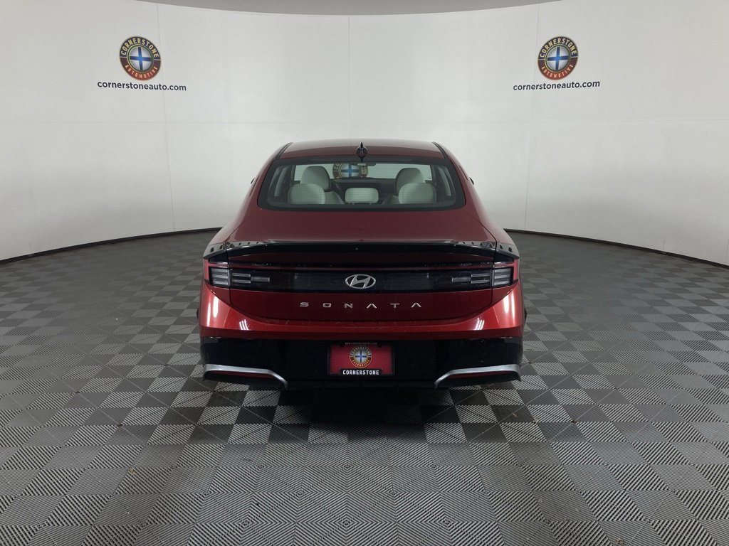 Used 2024 Hyundai Sonata SEL image 18