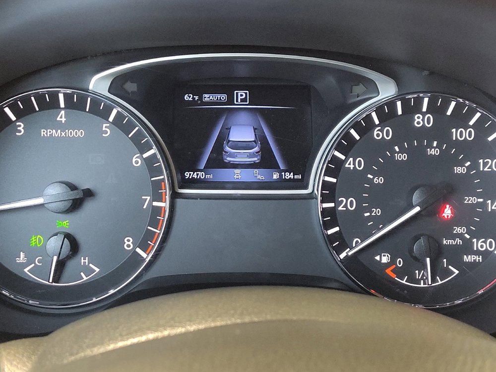 Used 2019 Nissan Pathfinder SL AWD/4WD image 23