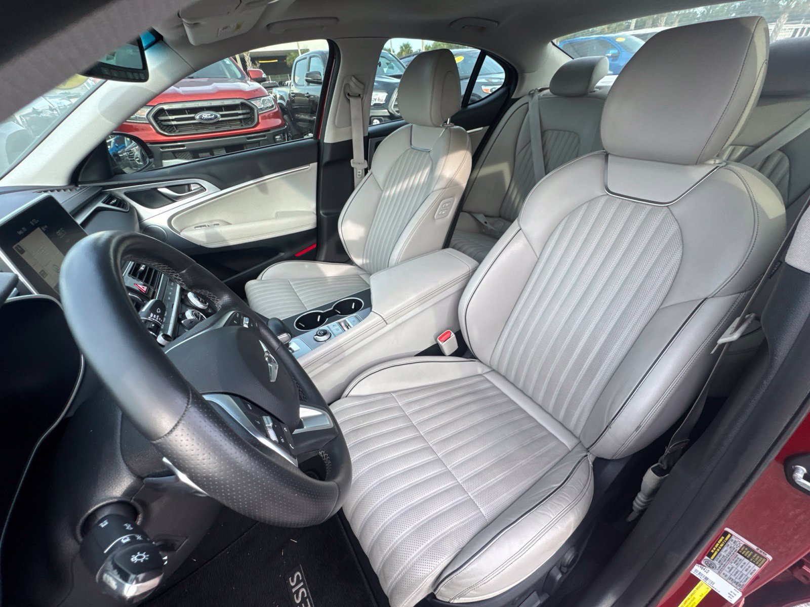 Used 2020 Genesis G70 3.3T w/ Elite Package RWD image 14