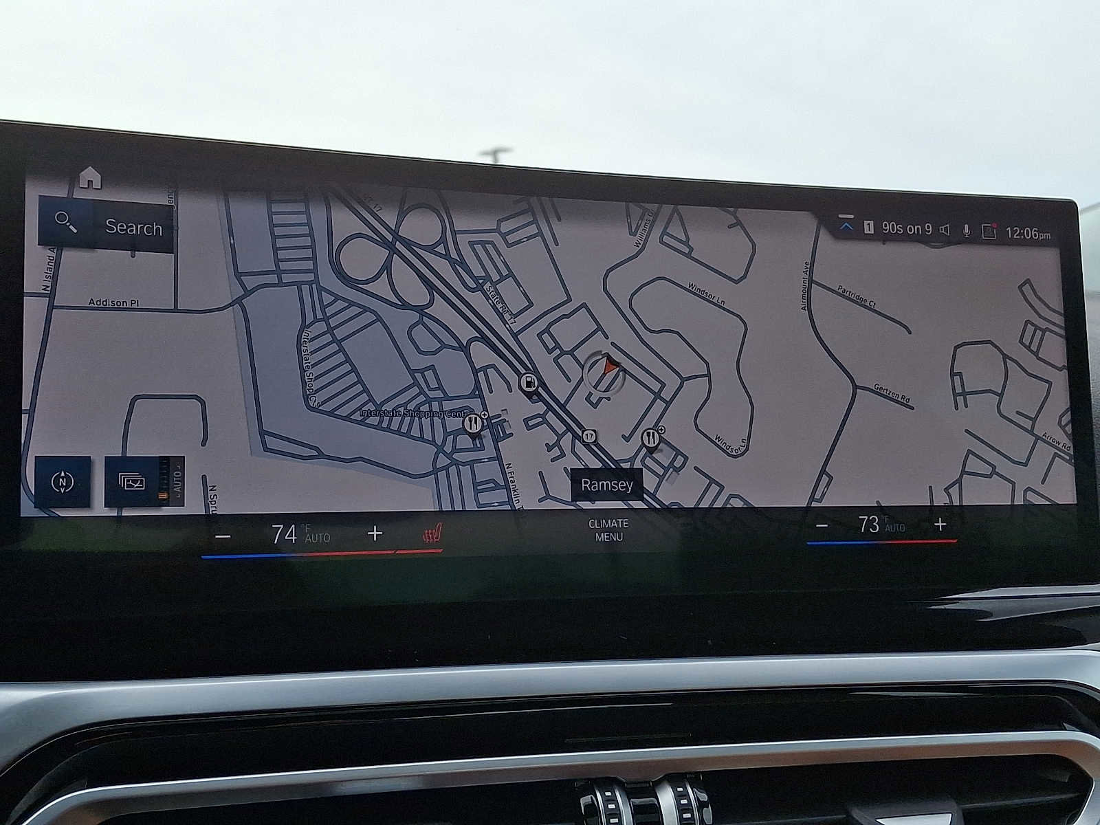 Used 2023 BMW 330i xDrive Sedan w/ Premium Package image 11