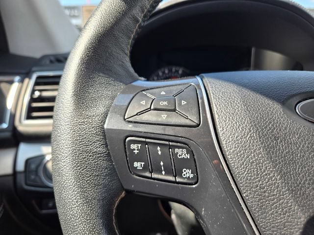 Used 2018 Ford Explorer Platinum AWD/4WD image 22