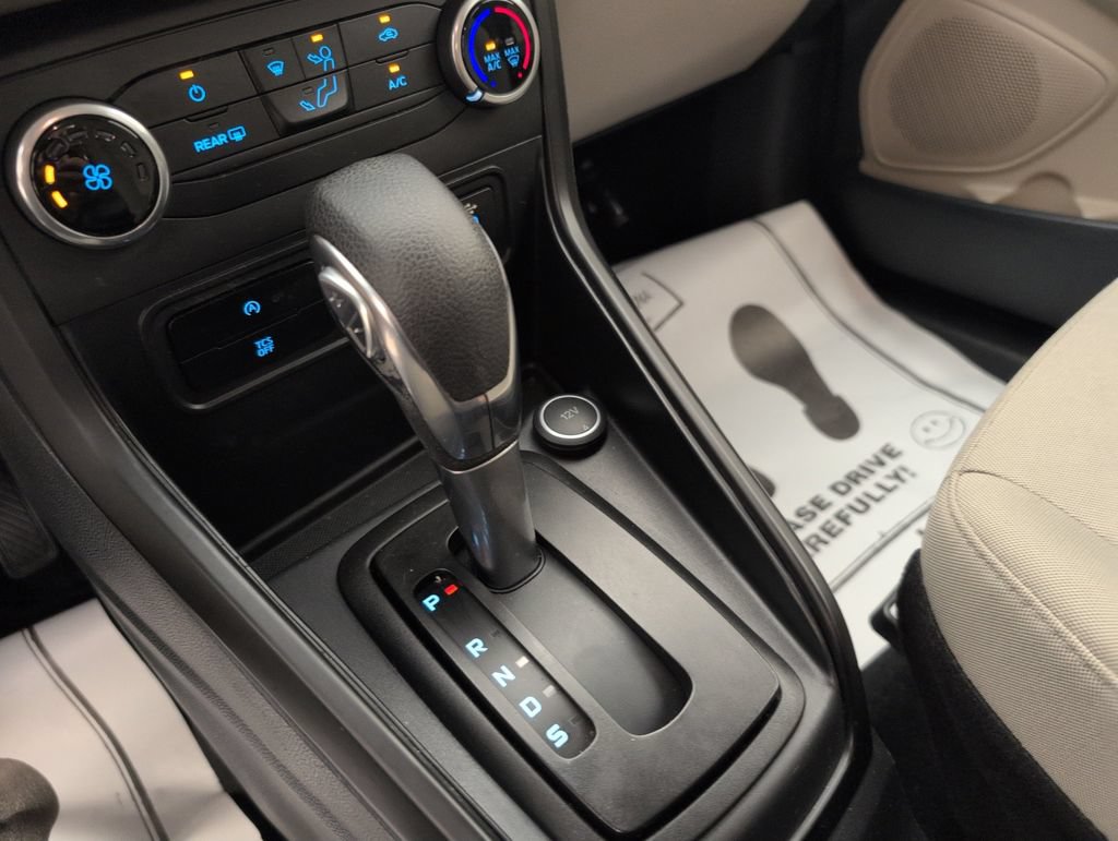 Certified 2021 Ford EcoSport S FWD image 28