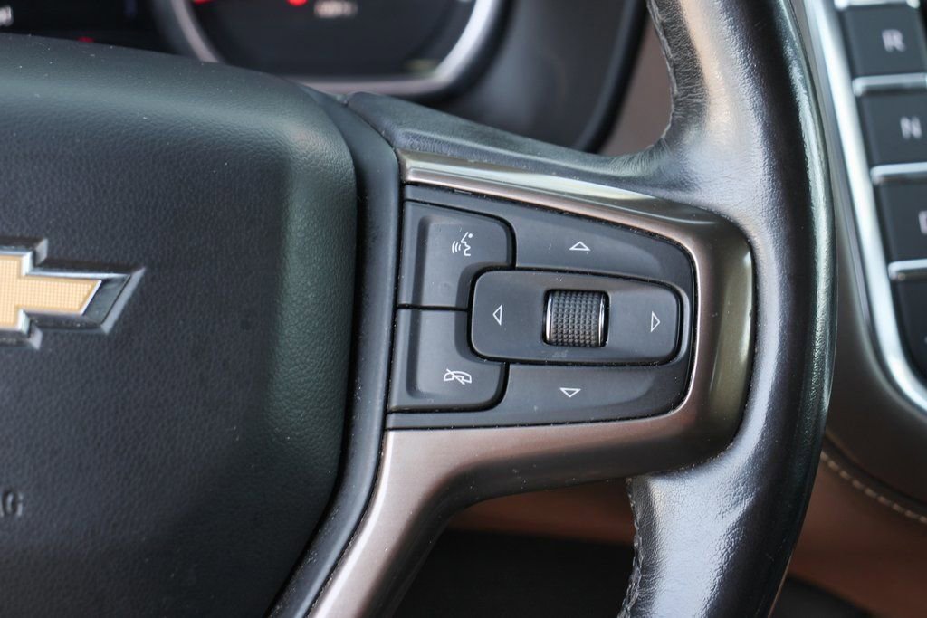 Used 2021 Chevrolet Suburban High Country w/ Premium Package image 28