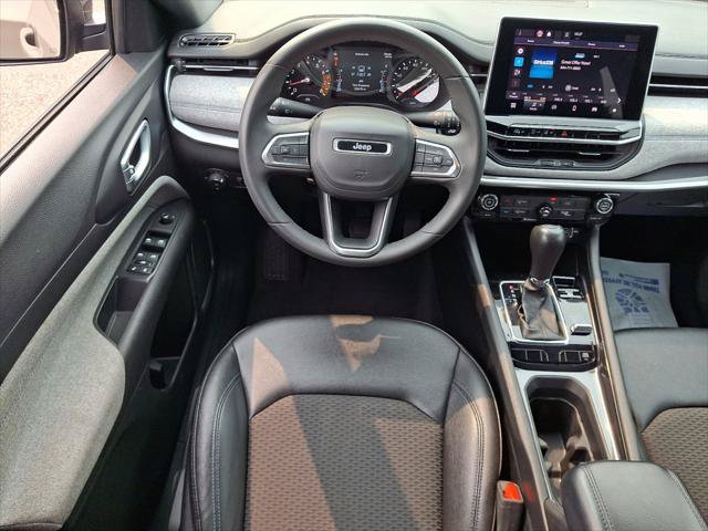 Certified 2024 Jeep Compass Latitude AWD/4WD image 22