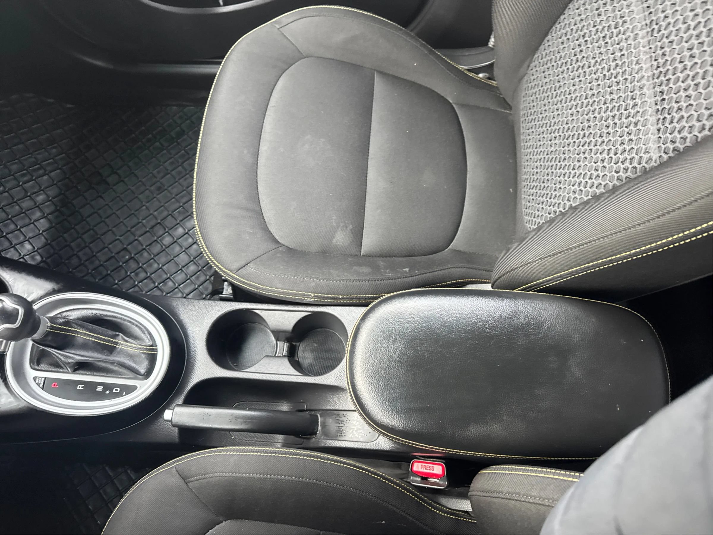 Used 2015 Kia Soul + FWD image 20