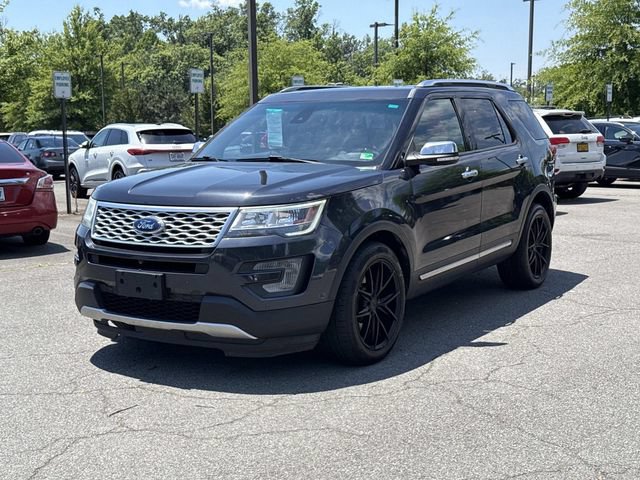 Used 2017 Ford Explorer Platinum AWD/4WD image 5