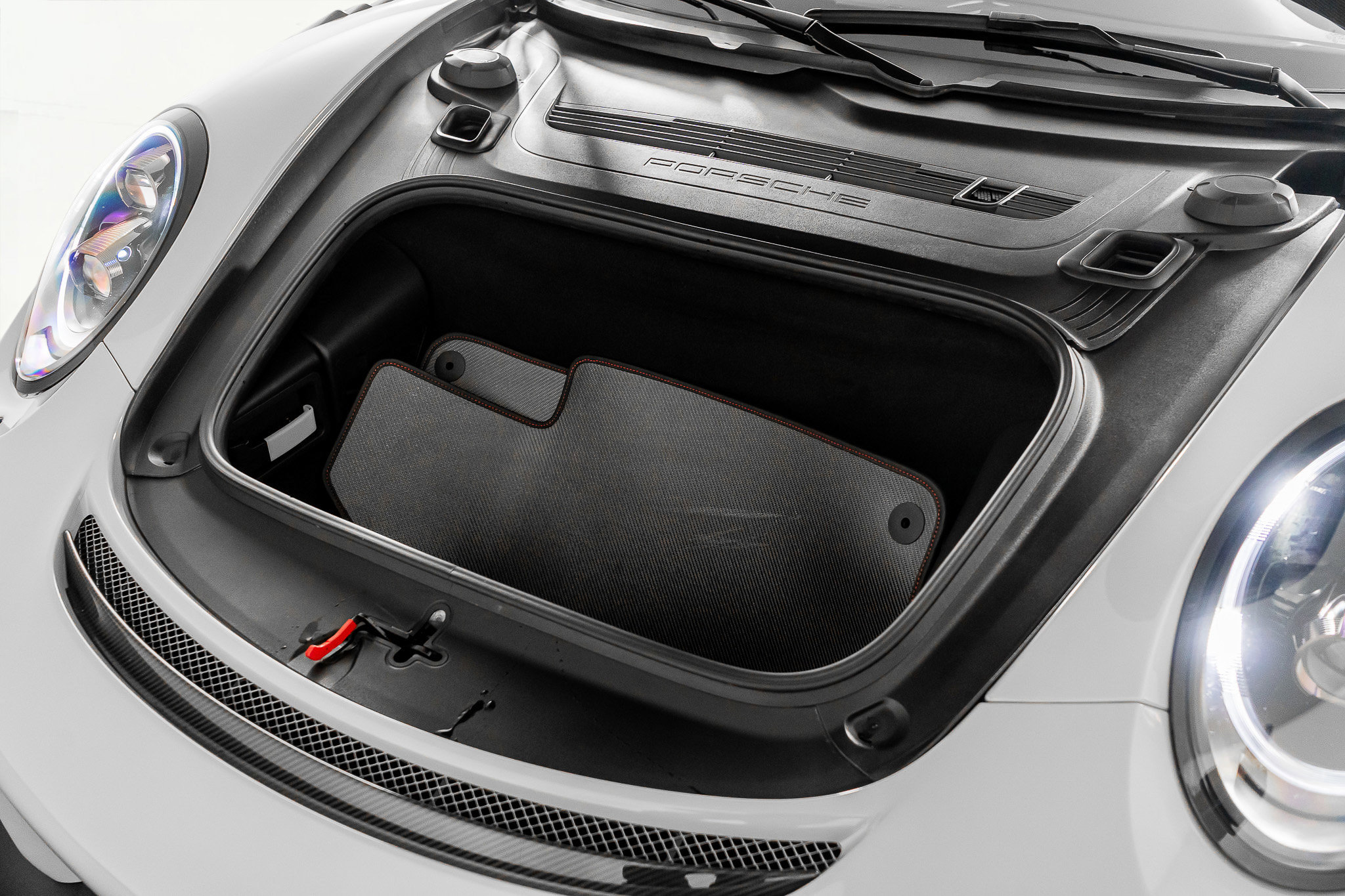 Used 2018 Porsche 911 GT2 RS w/ Weissach Package image 55