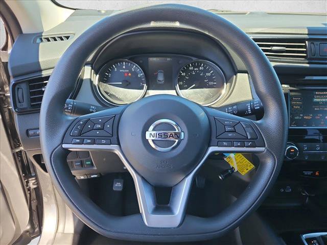 Used 2020 Nissan Rogue Sport S w/ Appearance Package FWD image 14