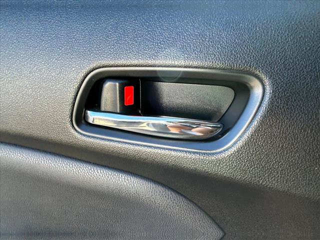 Used 2017 Toyota Prius Three w/ Carpet Mat Package FWD image 18