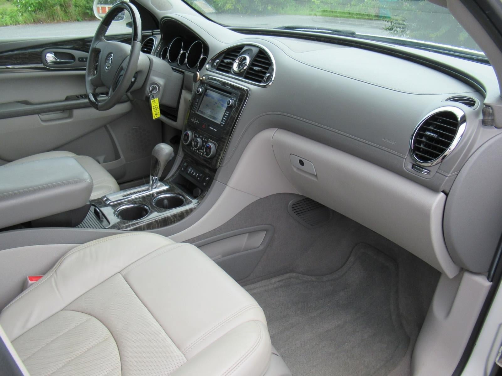 Used 2013 Buick Enclave Leather FWD image 11