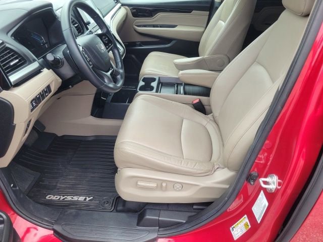 Used 2024 Honda Odyssey Touring image 10