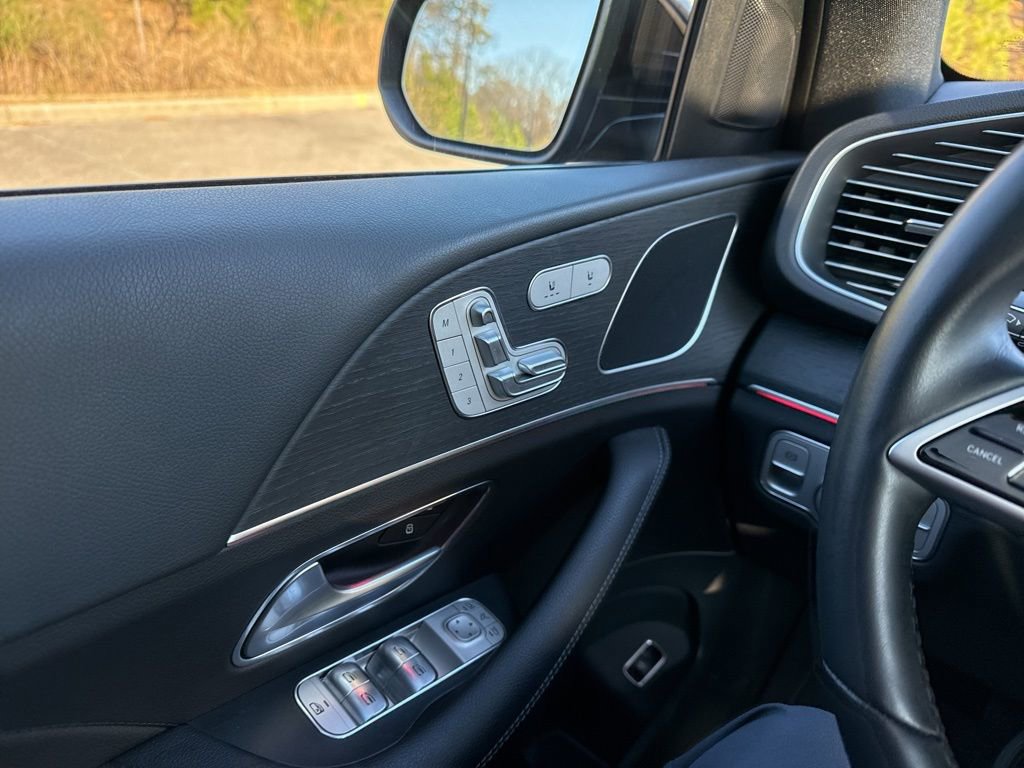 Used 2025 Mercedes-Benz GLE 350 4MATIC image 11