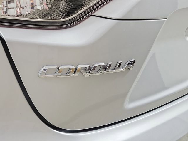 Used 2026 Toyota Corolla LE FWD image 9