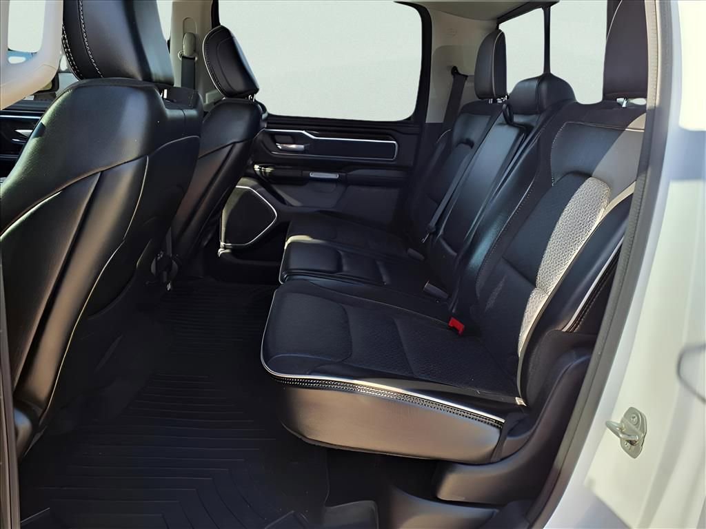 Used 2022 RAM 1500 Laramie image 15