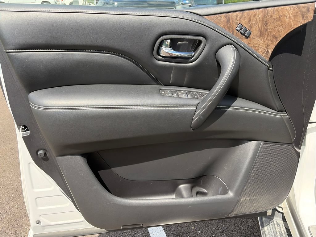 Used 2021 INFINITI QX80 Premium Select w/ All-Season Package AWD/4WD image 18