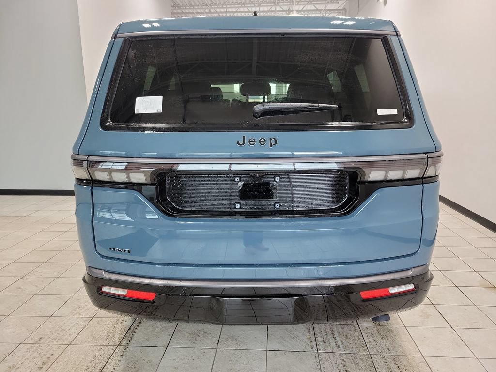 New 2026 Jeep Grand Wagoneer Limited AWD/4WD image 6