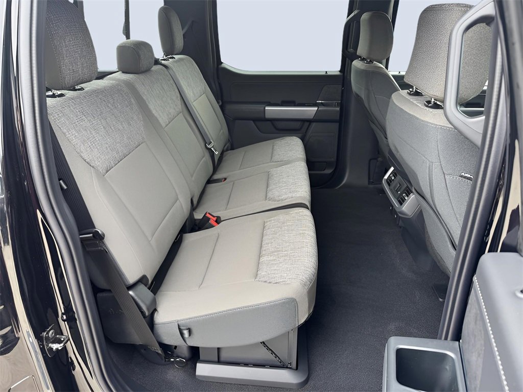 New 2025 Ford F150 XLT w/ Equipment Group 302A MID image 24