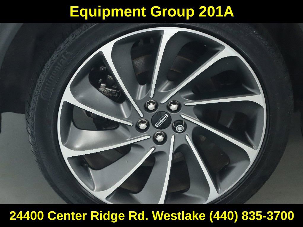Certified 2023 Lincoln Nautilus Reserve w/ Equipment Group 201A AWD/4WD image 12