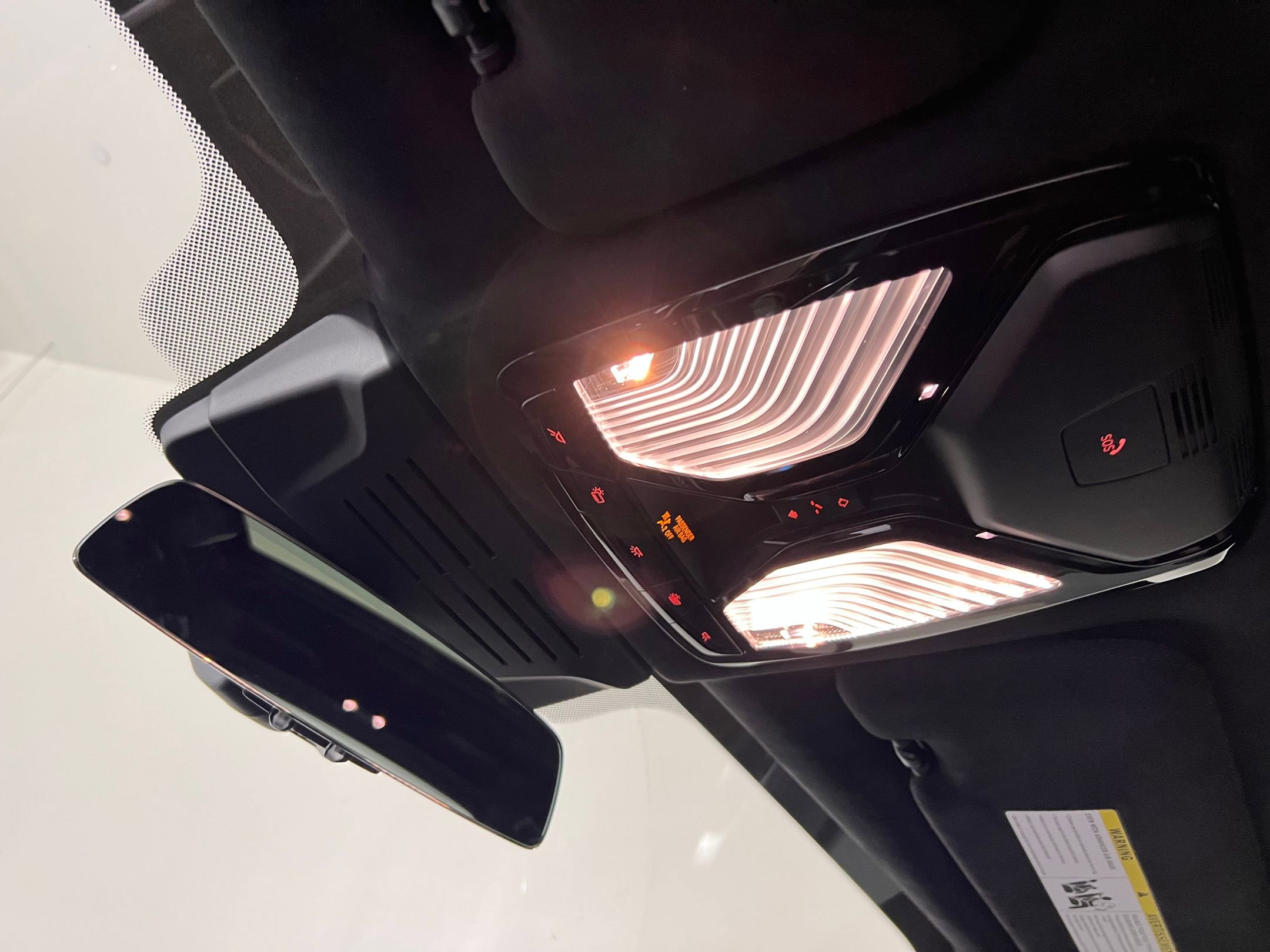 New 2026 BMW X7 M60i image 19