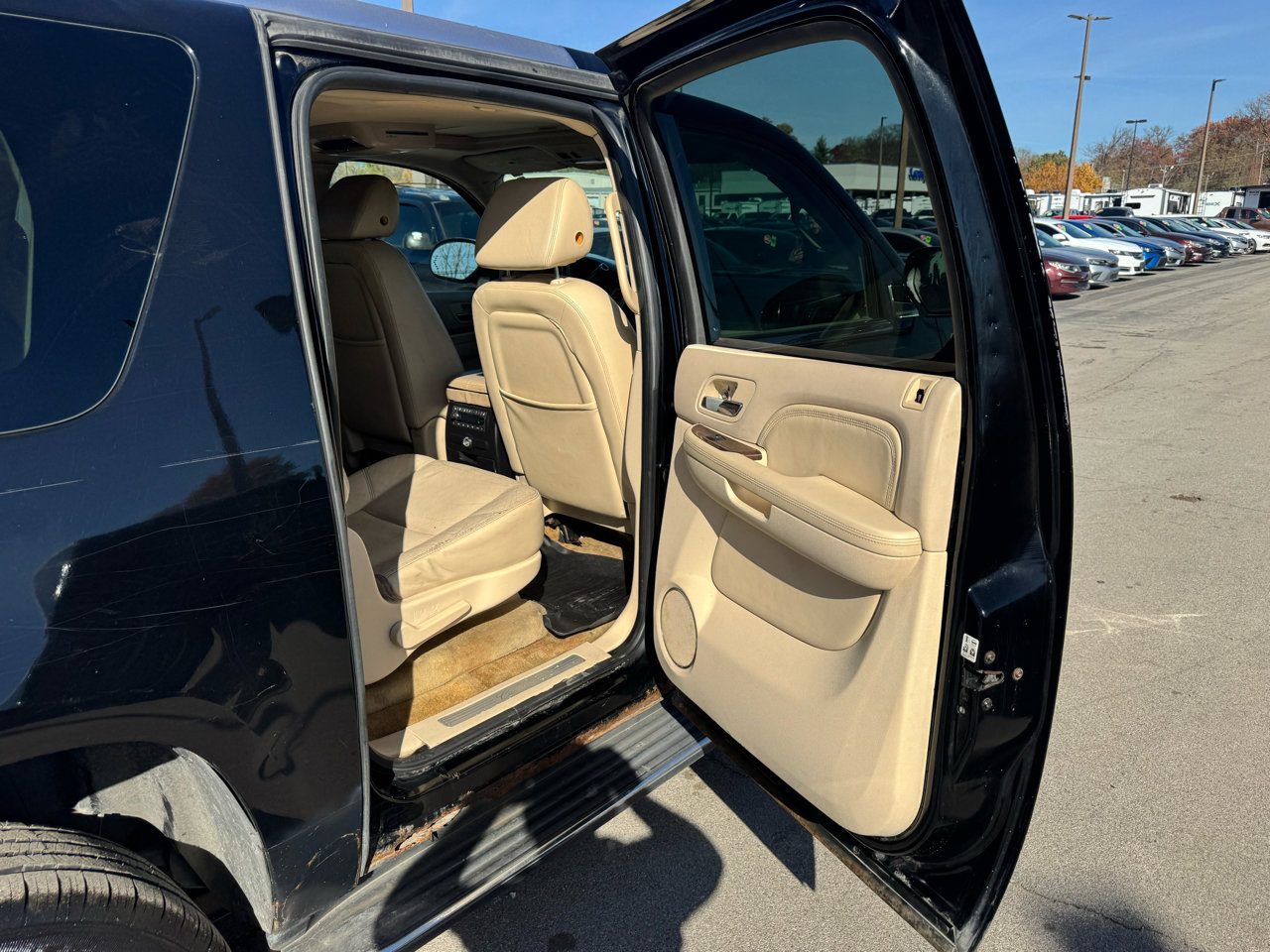 Used 2007 Cadillac Escalade ESV AWD image 10