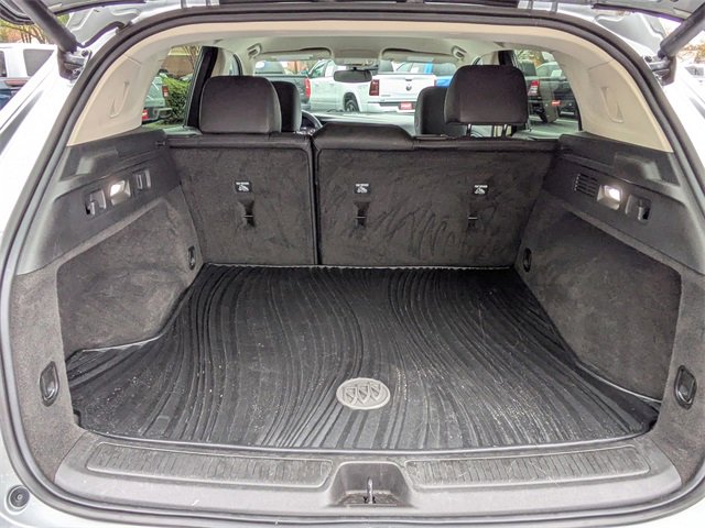 Used 2023 Buick Envision Essence image 14