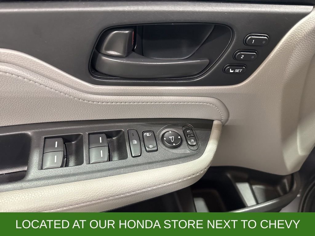 Used 2018 Honda Odyssey EX-L image 8