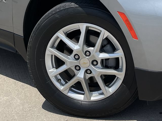 Used 2023 Chevrolet Equinox LT AWD/4WD image 9