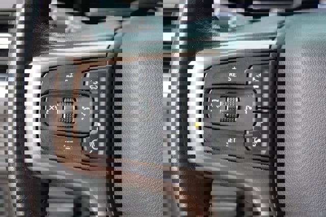 Used 2022 Chevrolet Tahoe High Country image 14