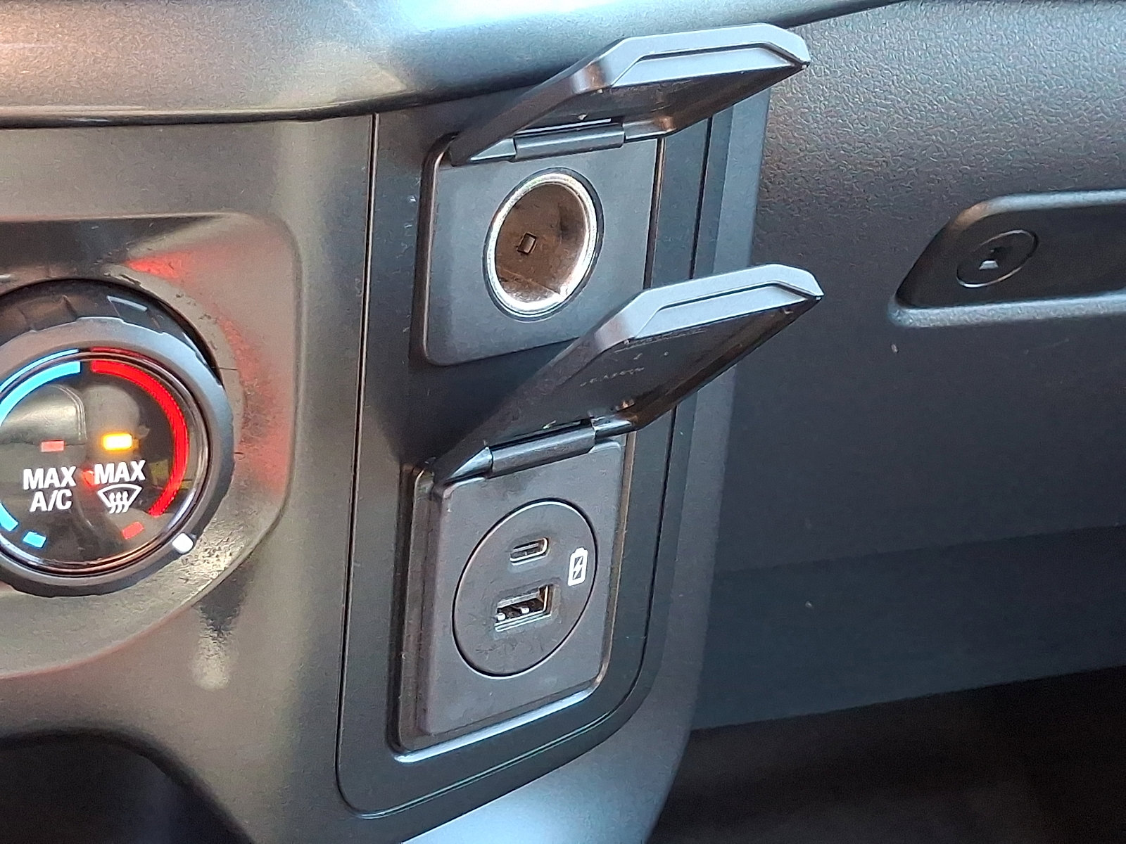 Certified 2022 Ford F150 XL w/ STX Black Appearance Package image 25