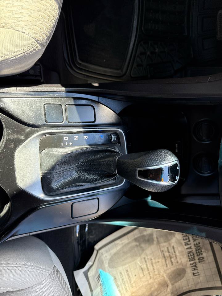 Used 2013 Hyundai Santa Fe Sport FWD image 19