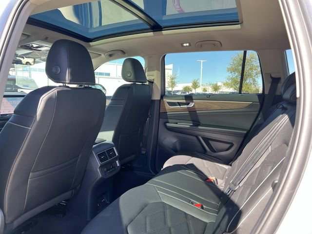 New 2026 Volkswagen Atlas SE FWD image 22