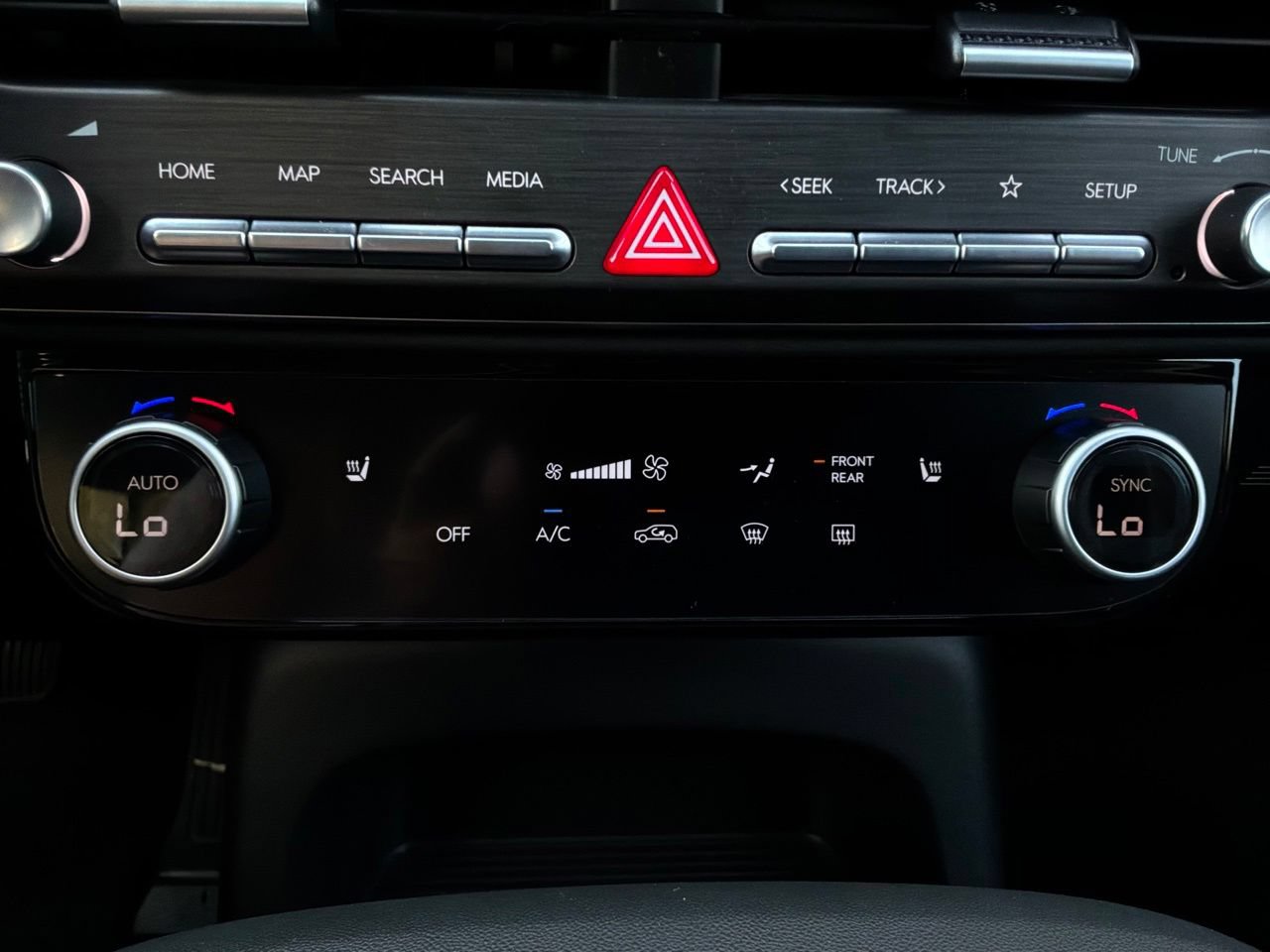 Used 2026 Hyundai Palisade SEL FWD image 33