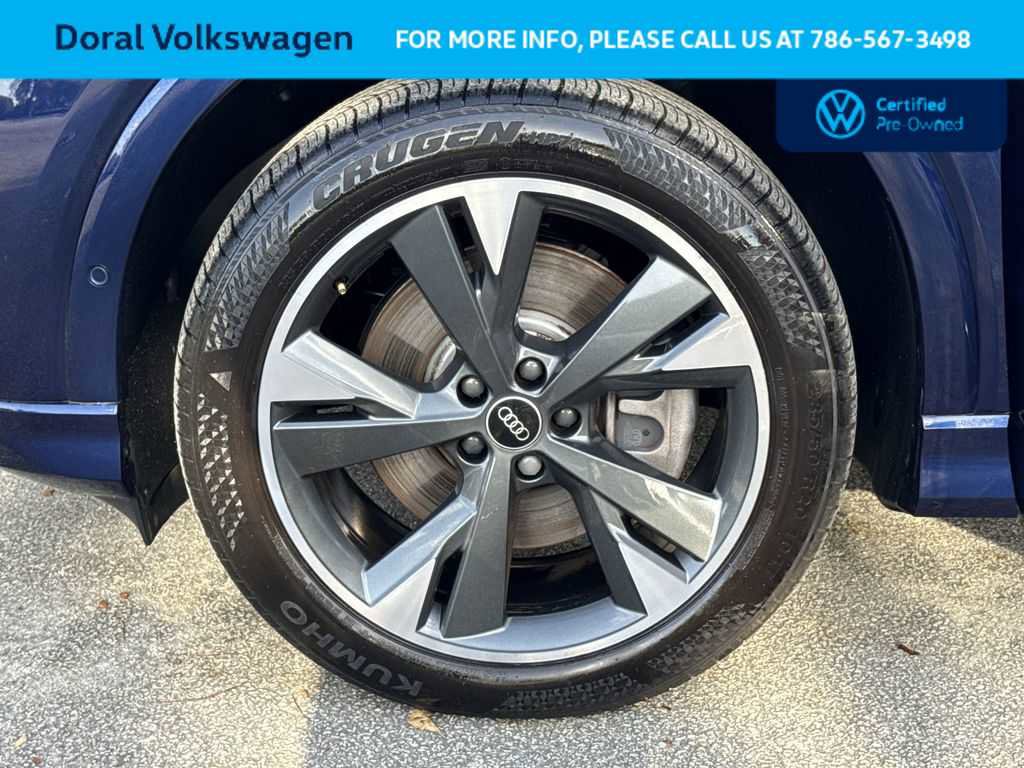 Used 2023 Audi Q4 e-tron Premium Plus w/ Premium Plus AWD/4WD image 11