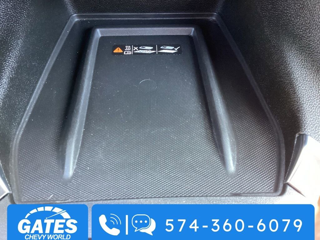 Used 2023 Chevrolet Traverse Premier image 27