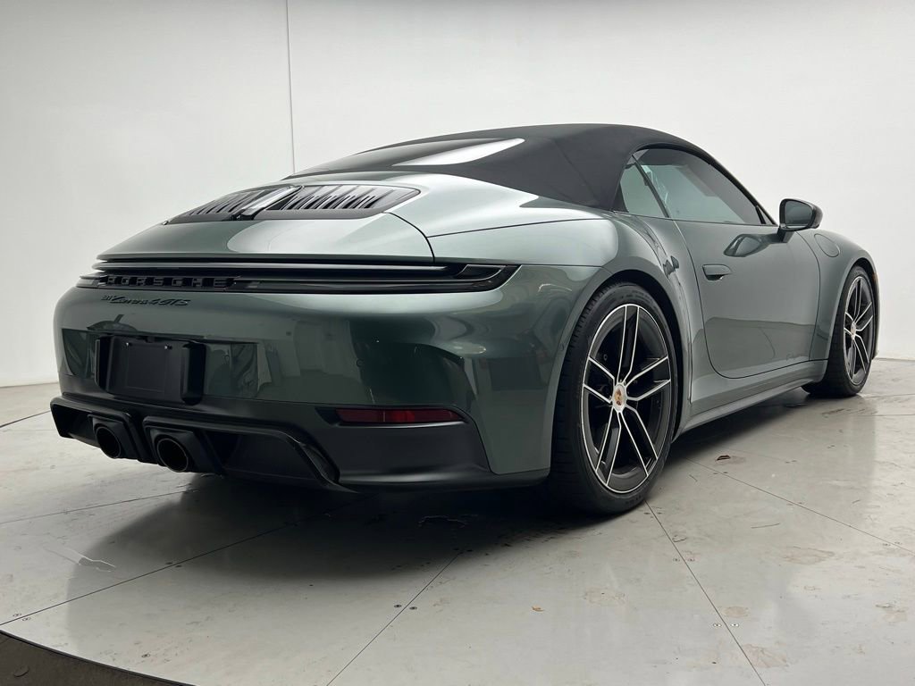 Used 2025 Porsche 911 Carrera 4 GTS image 33