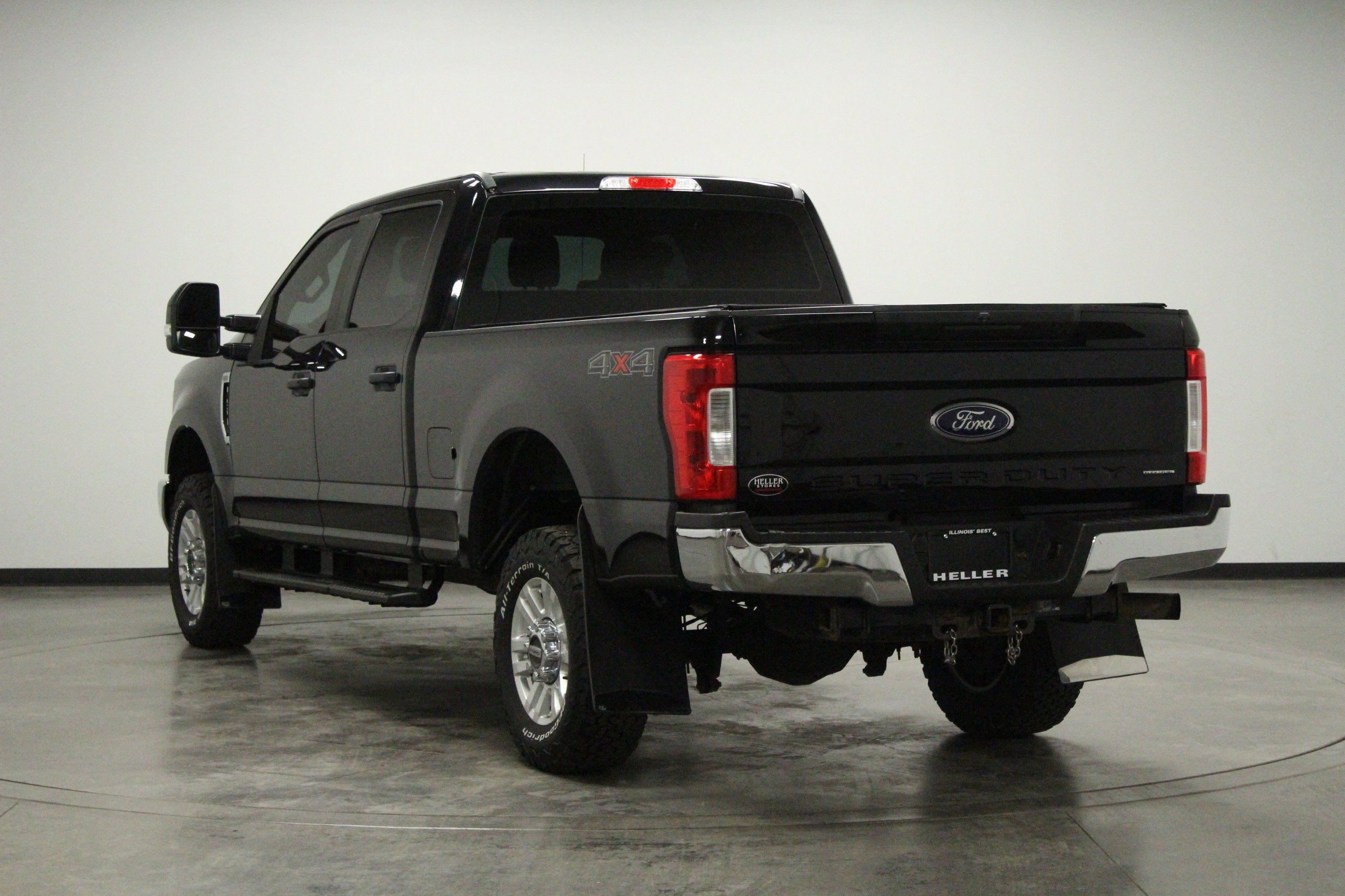 Used 2019 Ford F250 XL w/ STX Appearance Package AWD/4WD image 46