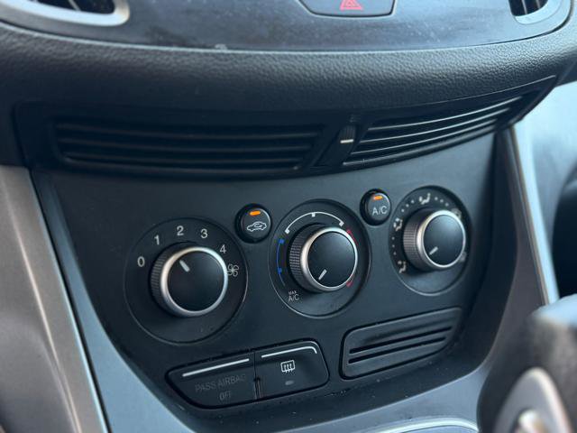 Used 2013 Ford Escape SE FWD image 16