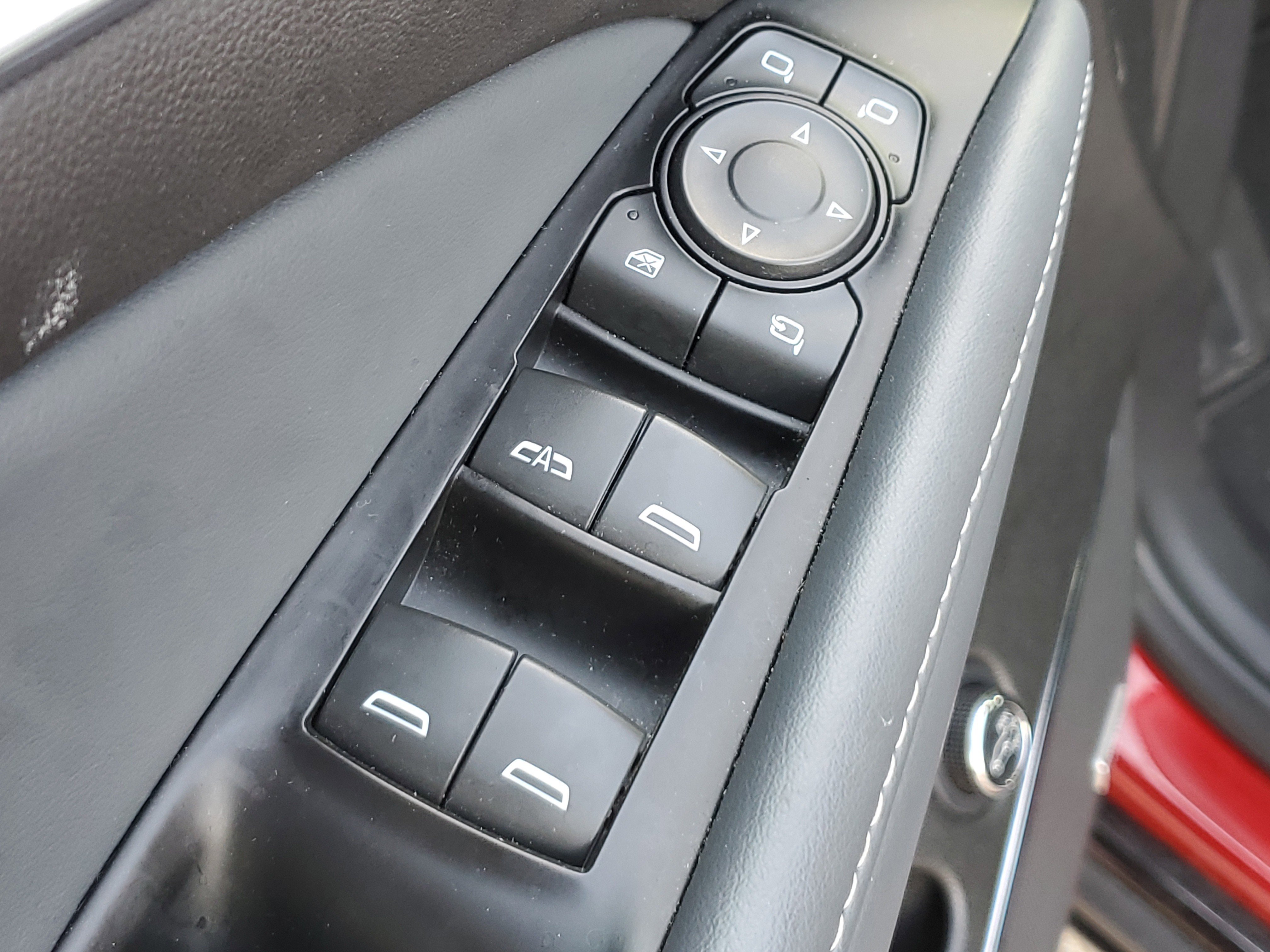 Used 2024 Buick Enclave Premium image 25