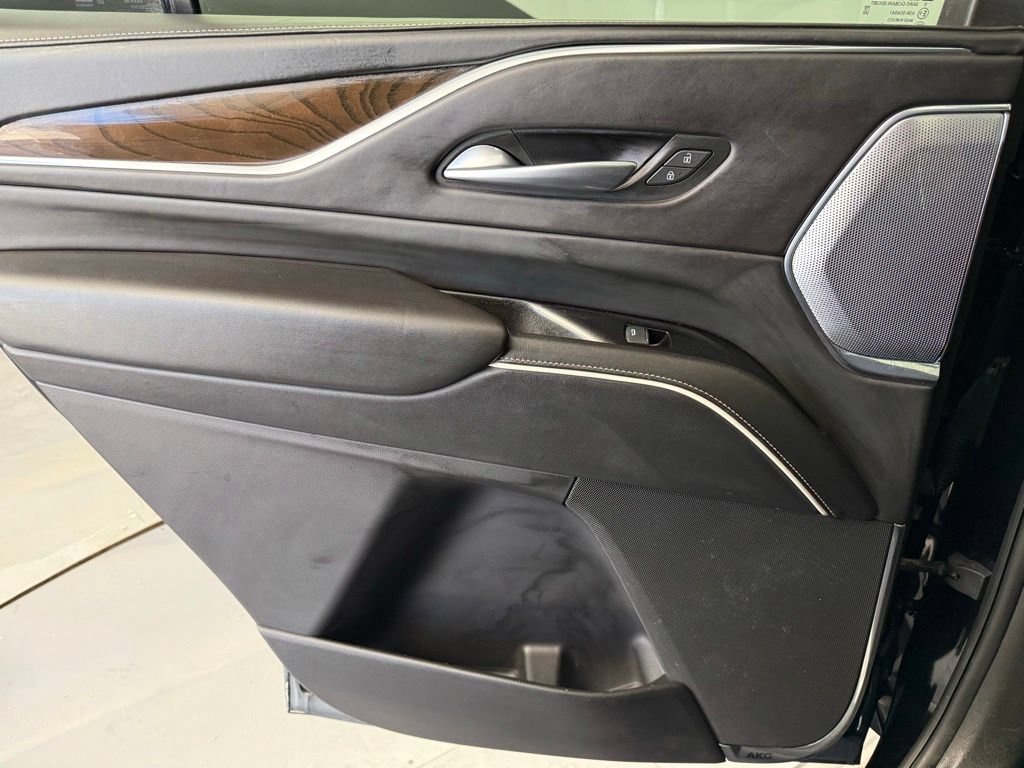 Used 2023 Cadillac Escalade Sport Platinum w/ Heavy-Duty Trailer Package AWD/4WD image 58