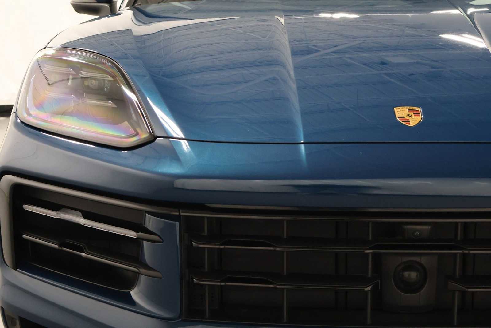 Certified 2026 Porsche Cayenne S AWD/4WD image 15