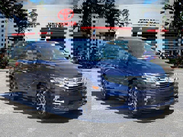Used 2019 Honda Odyssey Touring image 1