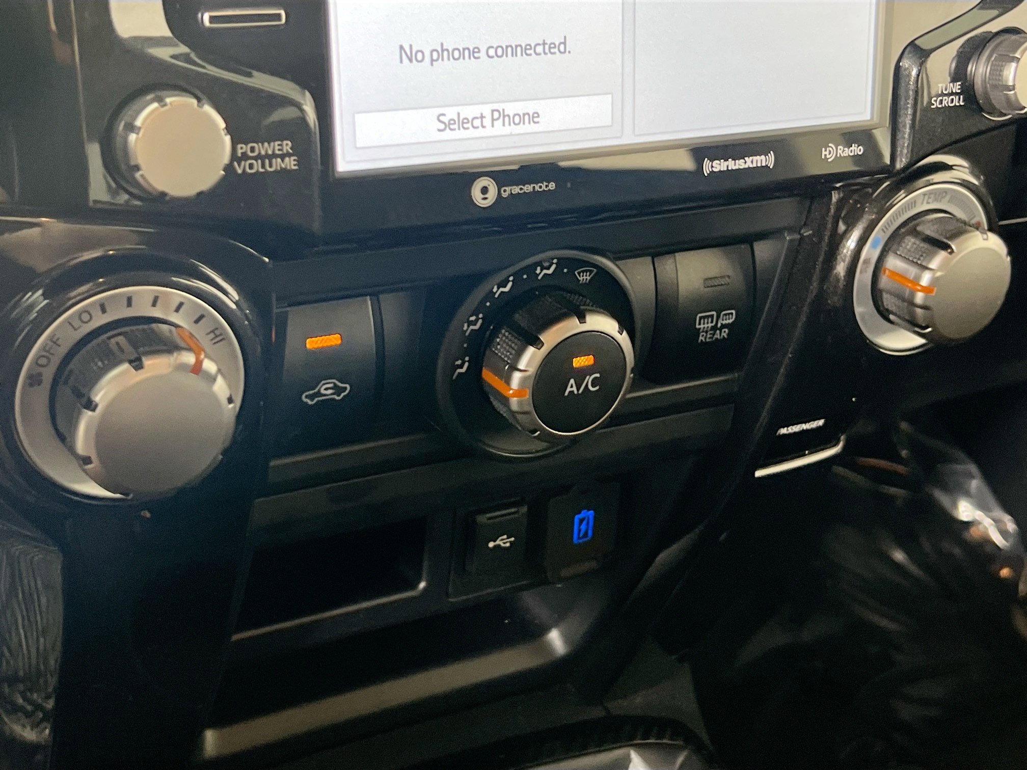 Used 2023 Toyota 4Runner TRD Off-Road image 15