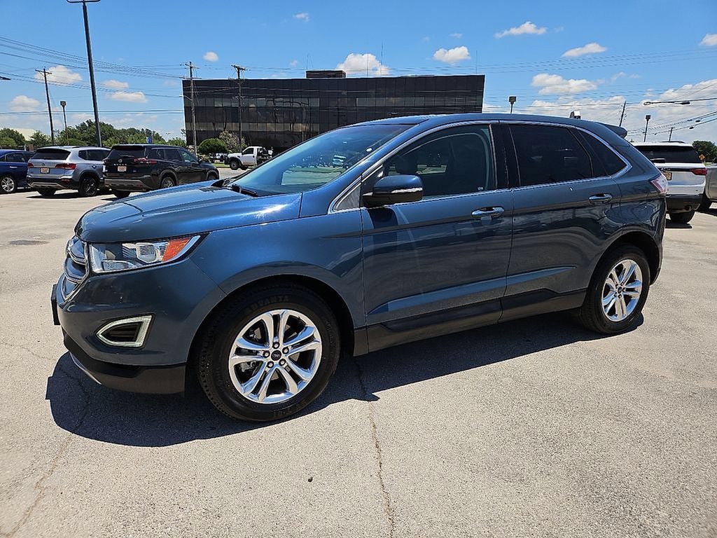 Used 2016 Ford Edge SEL w/ Equipment Group 201A FWD image 2