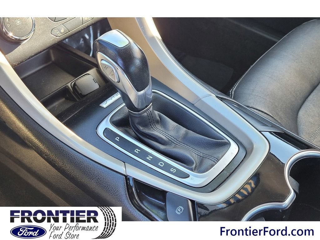 Used 2016 Ford Fusion SE w/ Equipment Group 202A image 26