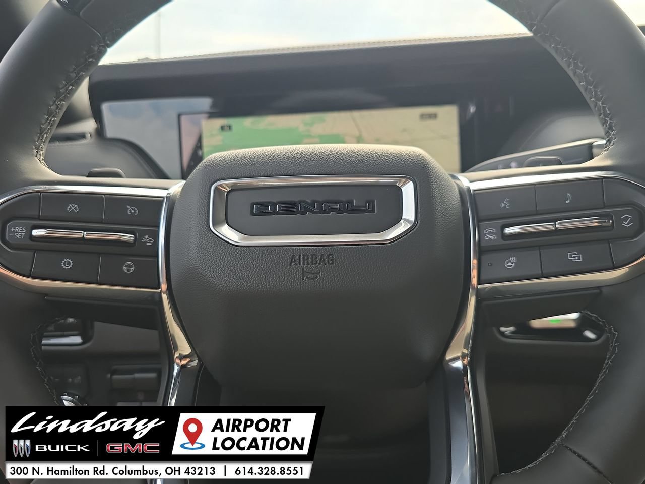 New 2026 GMC Yukon XL Denali w/ Denali Reserve Package AWD/4WD image 12