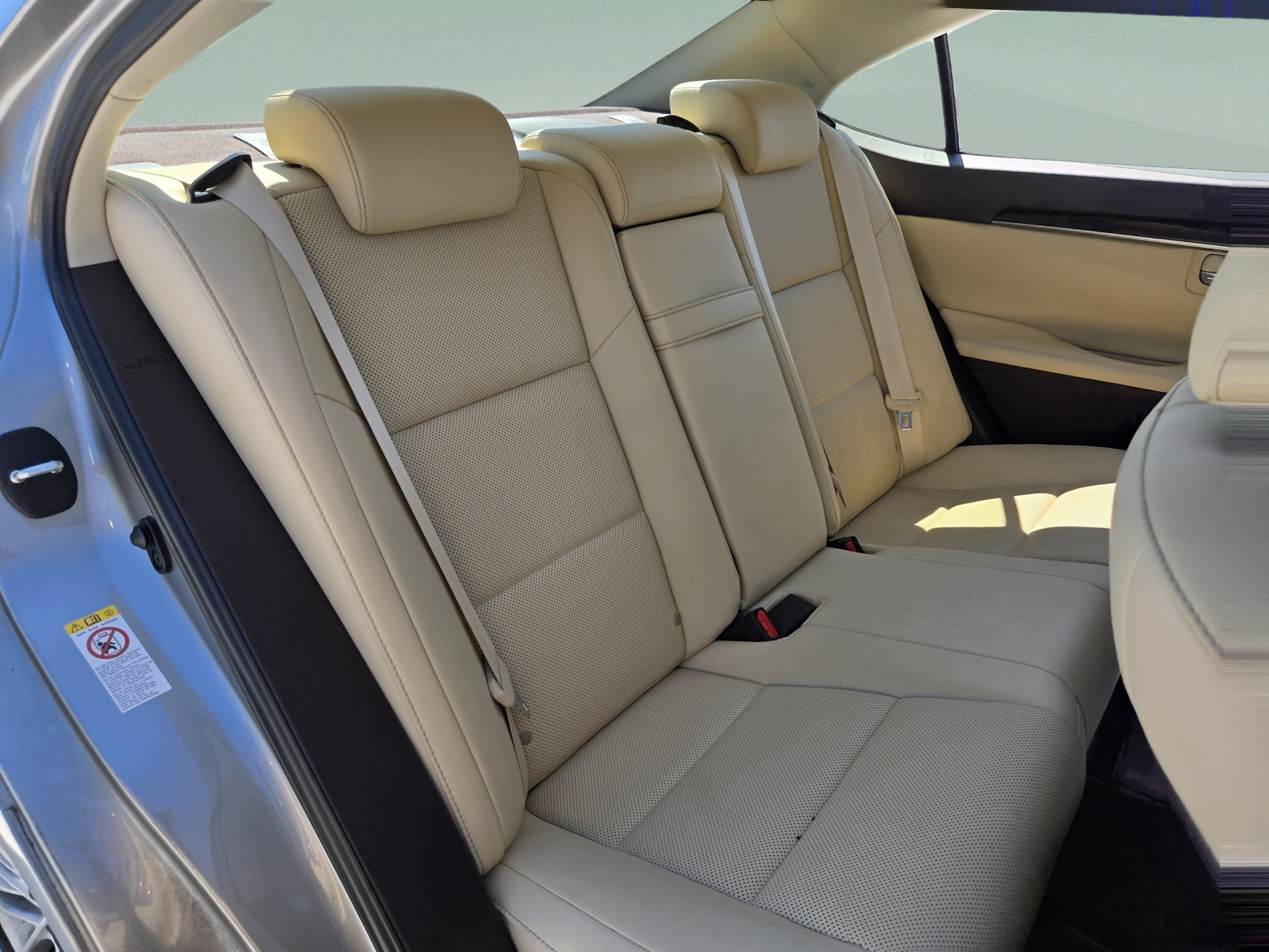 Used 2016 Lexus ES 350 w/ Premium Package w/Wood Trim FWD image 24