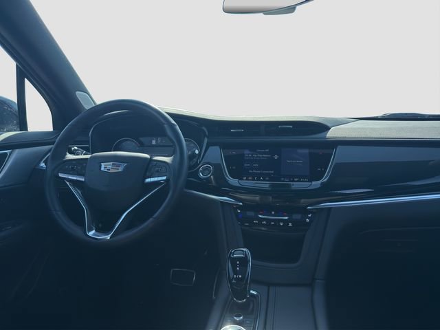 Used 2024 Cadillac XT6 Sport w/ LPO, Floor Liner Package AWD/4WD image 14