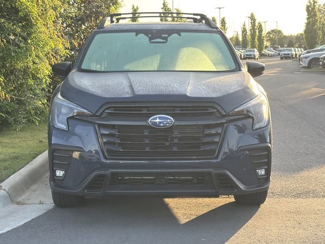 Used 2025 Subaru Ascent Onyx Edition image 2