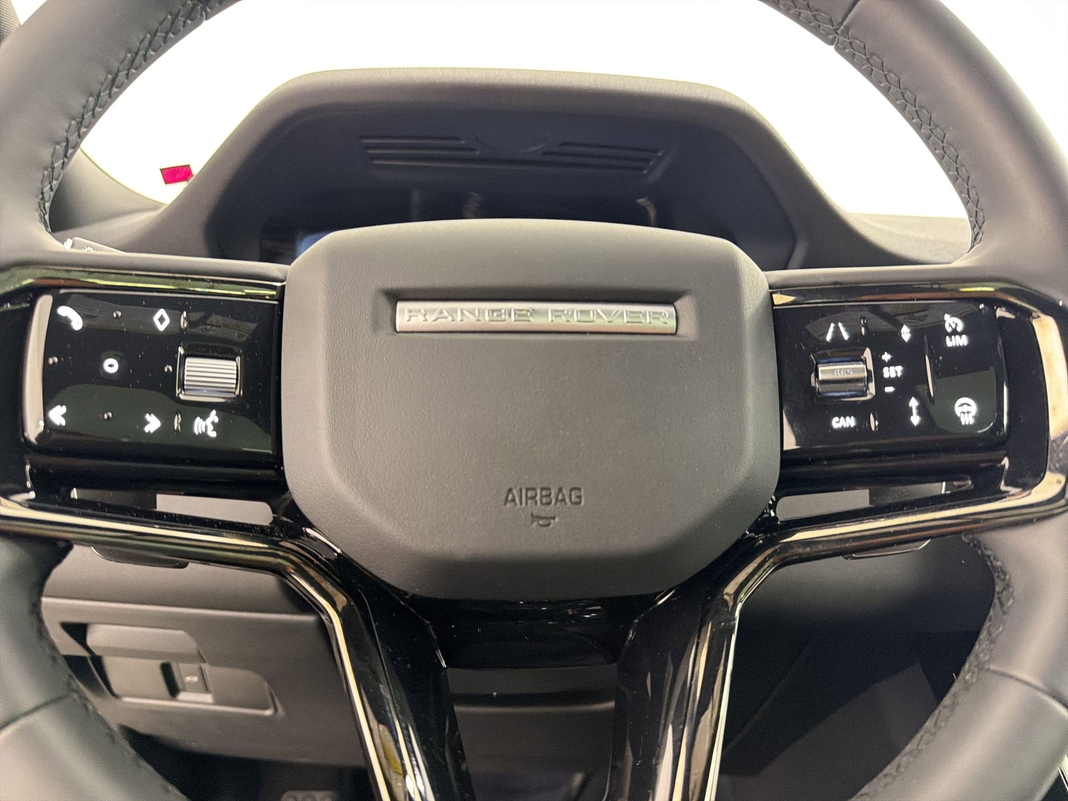 Certified 2026 Land Rover Range Rover Evoque S AWD/4WD image 17